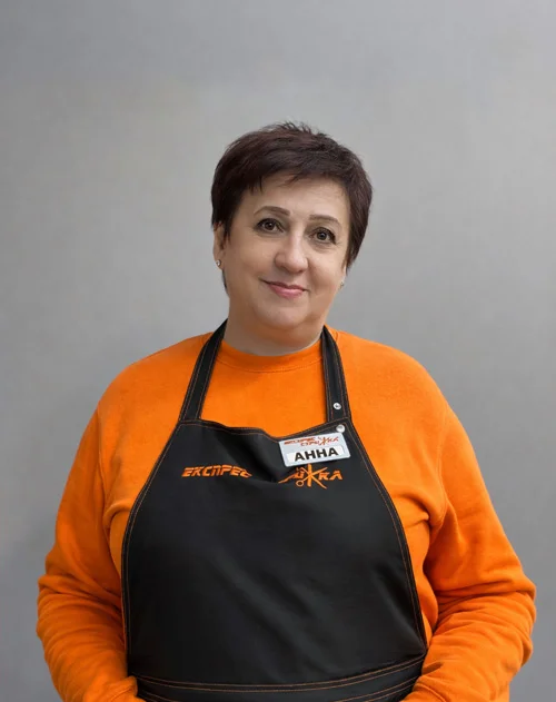 Анна – майстер перукарні Експрес Стрижка, 25 років досвіду